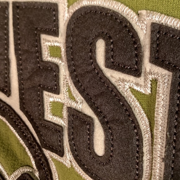 Far West (M) - Picture 7 of 16